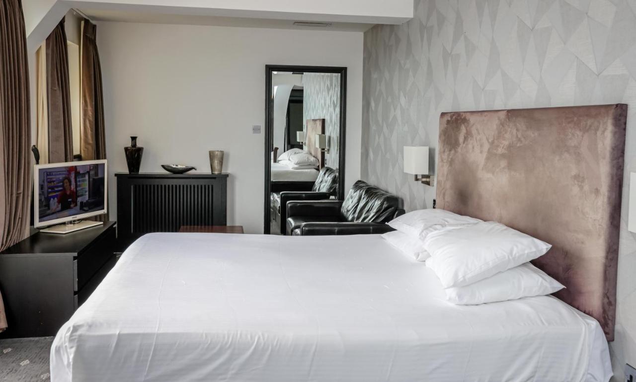 Suncliff Hotel - Oceana Collection Bournemouth Luaran gambar