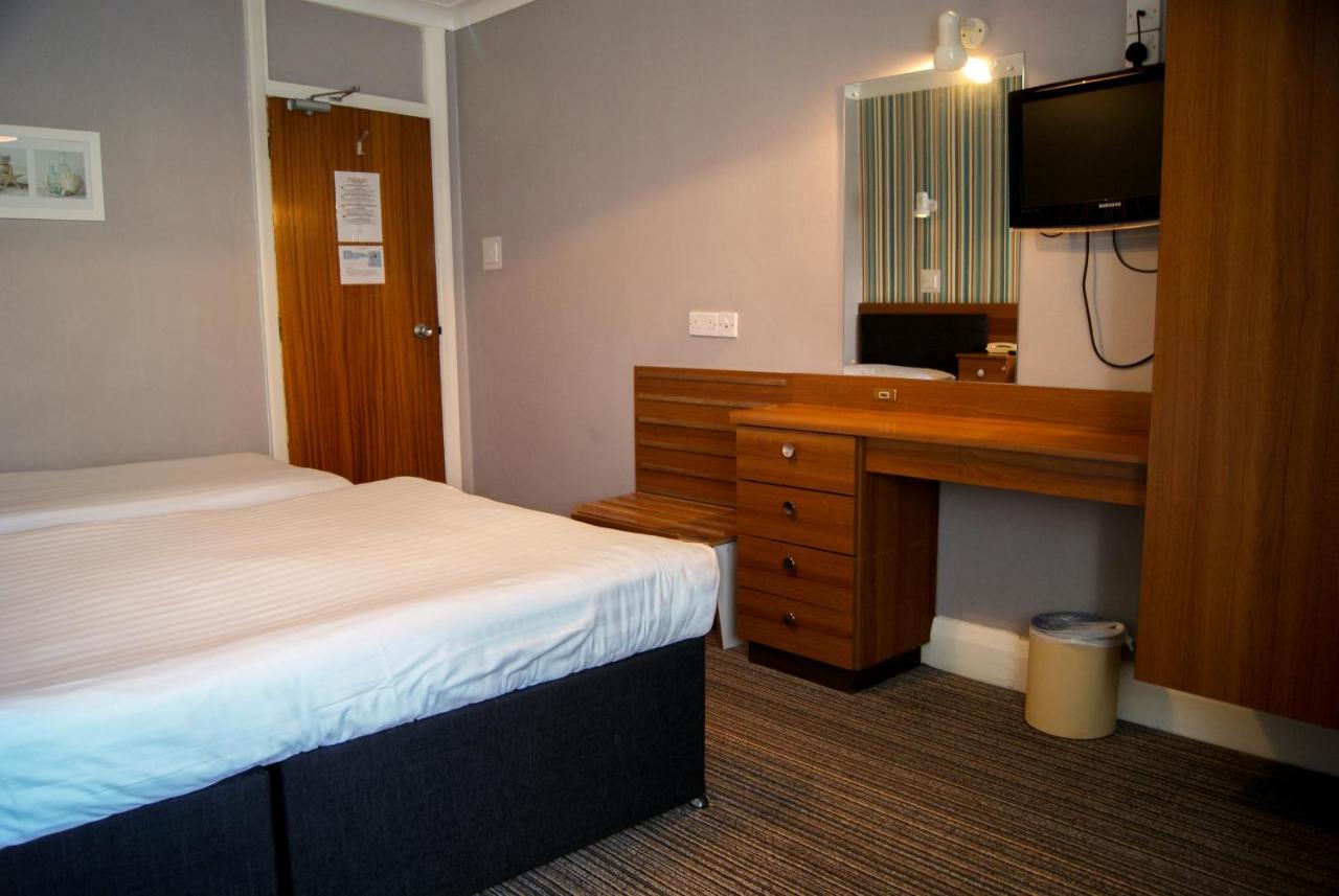 Suncliff Hotel - Oceana Collection Bournemouth Luaran gambar